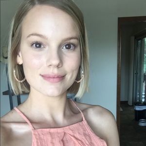 Meet your Posher, Alexa